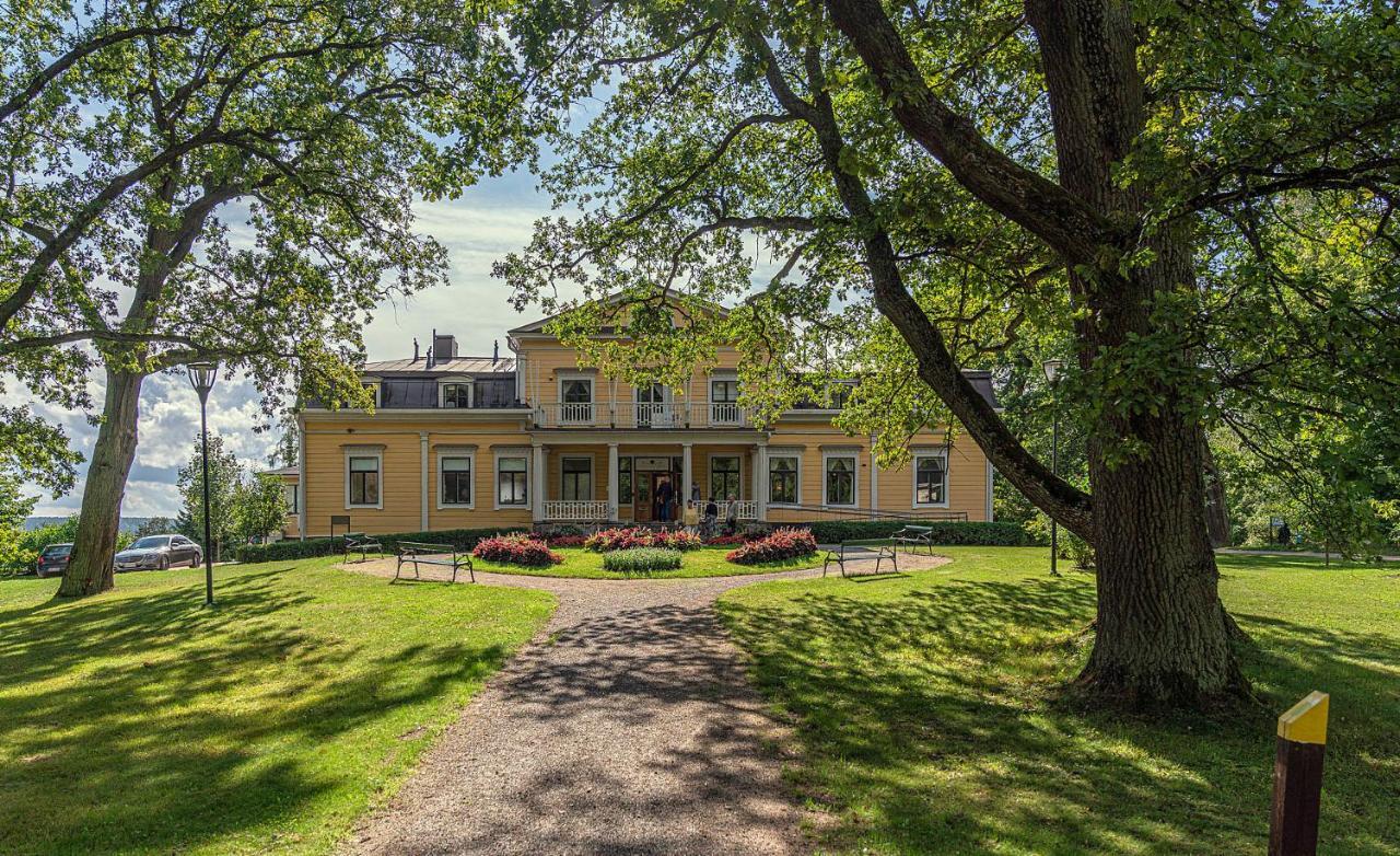 Mukkulan Kartano Hotel Lahti Exterior photo