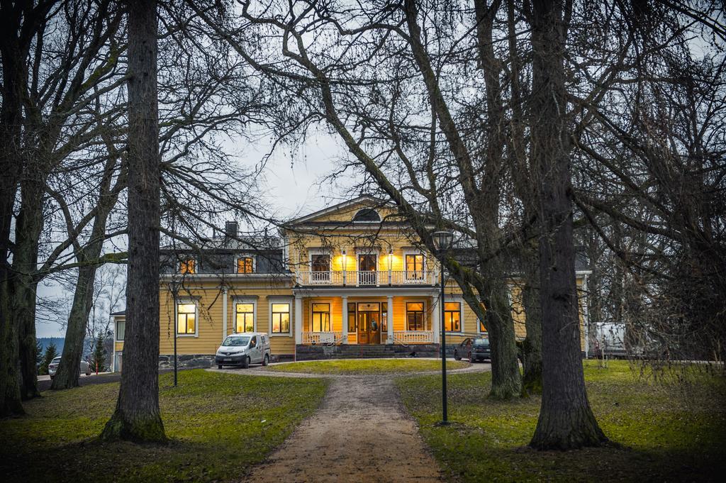 Mukkulan Kartano Hotel Lahti Exterior photo